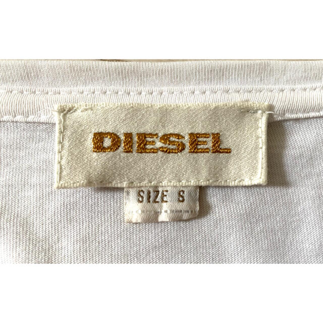 DIESEL(ディーゼル)の値下げしました！　ディーゼル　Tシャツ レディースのトップス(Tシャツ(長袖/七分))の商品写真