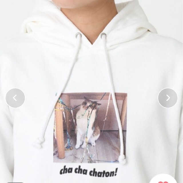 IENA(イエナ)のCharles Chaton cha cha chaton hoodie レディースのトップス(パーカー)の商品写真