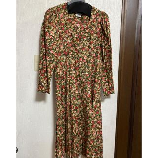 ローラアシュレイ(LAURA ASHLEY)のローラ・アシュレイ　花柄 ロングワンピース（実家保管品）(ロングワンピース/マキシワンピース)