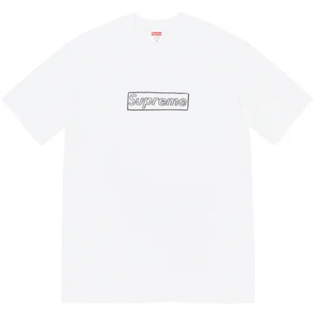Supreme(シュプリーム)のKAWS Chalk Logo Tee White  メンズのトップス(Tシャツ/カットソー(半袖/袖なし))の商品写真