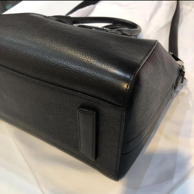 GIVENCHY(ジバンシィ)のジバンシー  アンティゴナ　スモール　BB05117012-001 レディースのバッグ(ハンドバッグ)の商品写真