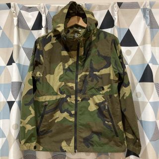 ノースフェイス(THE NORTH FACE) 迷彩 ナイロンジャケット(レディース