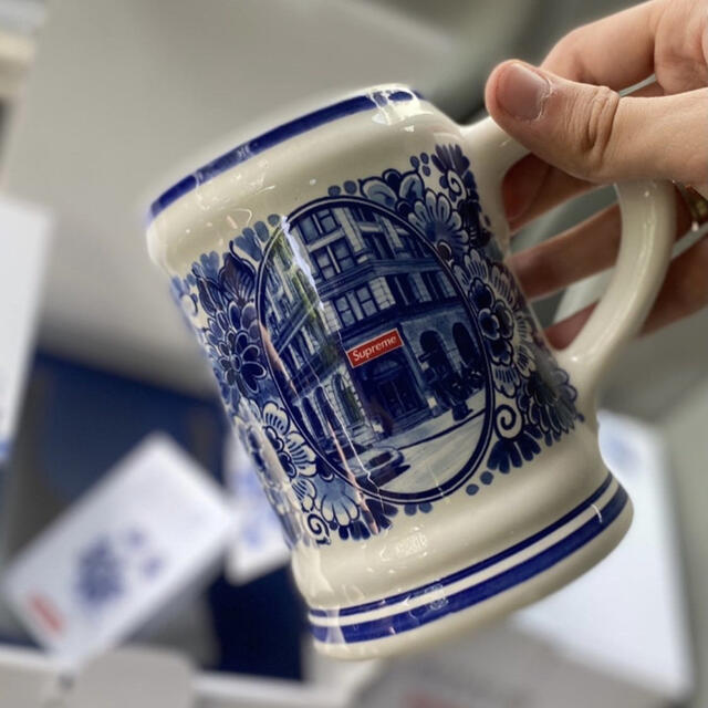 Supreme(シュプリーム)の未使用 Supreme Royal Delft Bowery Beer Mug インテリア/住まい/日用品のキッチン/食器(グラス/カップ)の商品写真