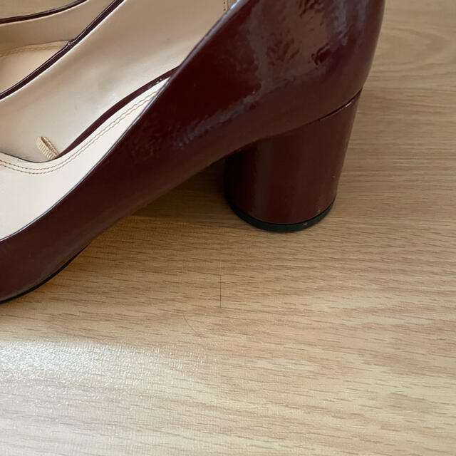 ZARA(ザラ)のZARA ザラ エナメルパンプス ワインレッド レディースの靴/シューズ(ハイヒール/パンプス)の商品写真