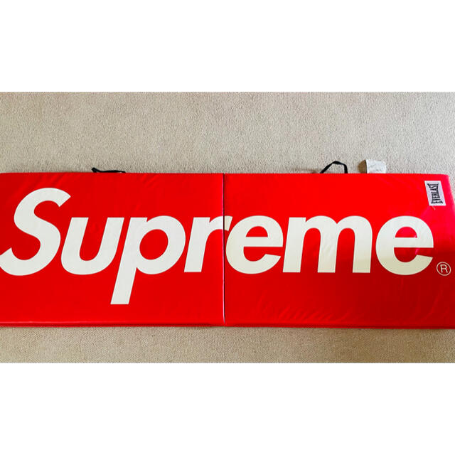 ブランドsupreme正規品Supreme Yoga Mat シュプリーム　ヨガマット