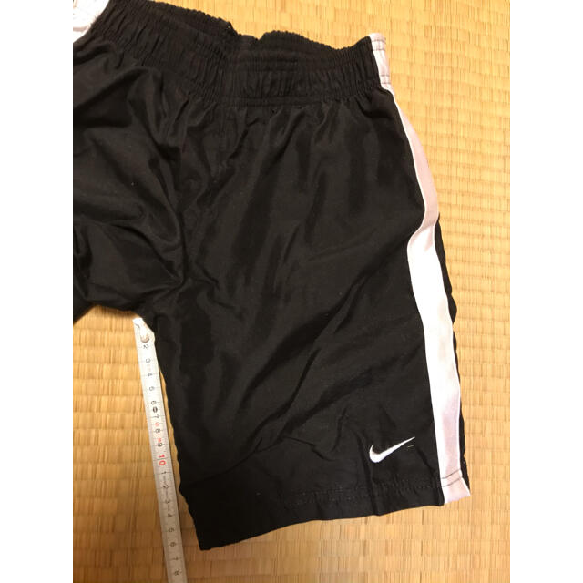 NIKE(ナイキ)のNIKE ハーフパンツ　子供サイズS キッズ/ベビー/マタニティのキッズ服男の子用(90cm~)(パンツ/スパッツ)の商品写真