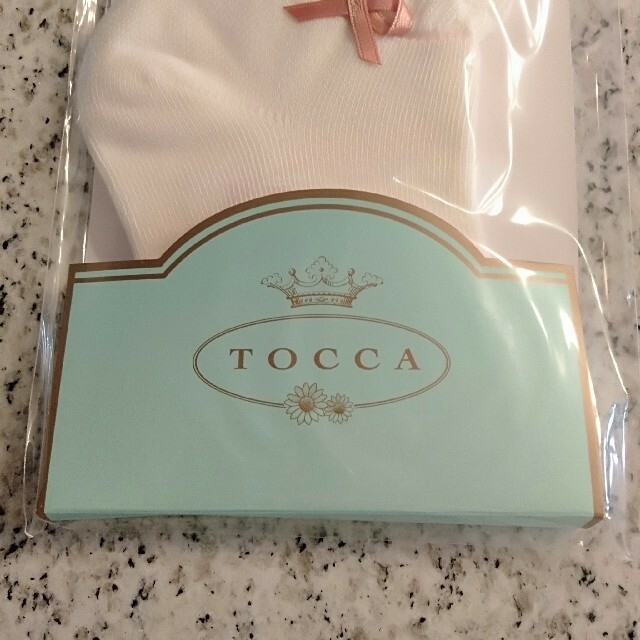 TOCCA(トッカ)の➂新品 トッカ TOCCA シャーリングリボンソックス 靴下  18 19 20 キッズ/ベビー/マタニティのこども用ファッション小物(靴下/タイツ)の商品写真