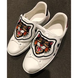 グッチ(Gucci)のGUCCI スニーカー　メンズ　虎　グッチ　大人気(スニーカー)