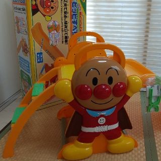 アンパンマン(アンパンマン)のアンパンマン ピッピすべり台(ベビージム)