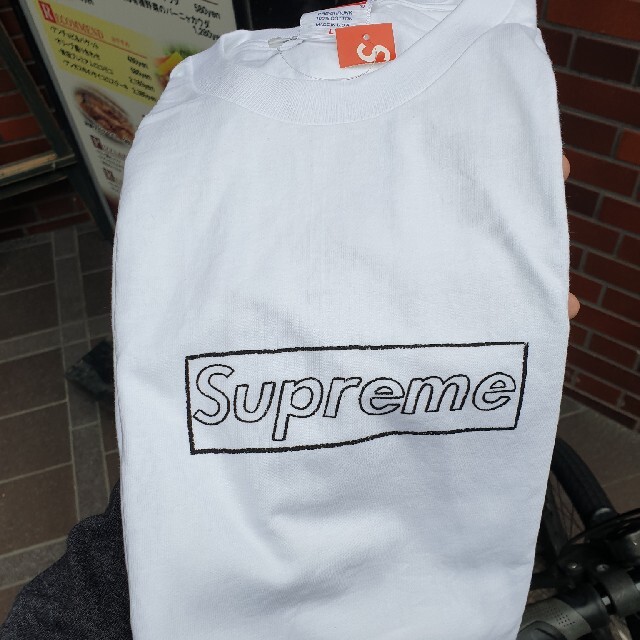 Supreme KAWS Chark Logo Tee White LL状態