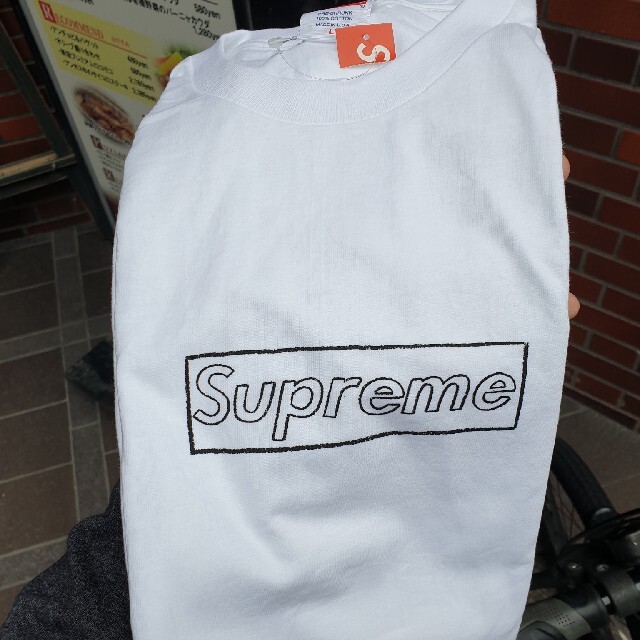 内祝い Supreme - supreme KAWS Chalk Logo Tee L 白 シュプリーム オンラインストアセール  -palmira-hp.com