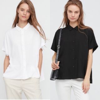 ユニクロ(UNIQLO)の【新品】ユニクロ　レーヨンブラウス(半袖)(シャツ/ブラウス(半袖/袖なし))