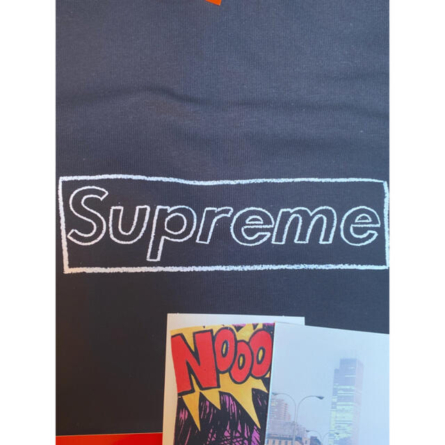 100%新品高品質 Supreme L Supreme KAWS Chalk Logo Tee Blackの通販 by まる's shop｜シュプリームならラクマ - 新品 数量限定低価