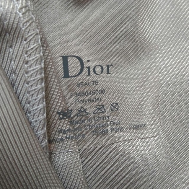 Dior(ディオール)のDior☆ディオール☆巾着☆袋☆ノベルティ エンタメ/ホビーのコレクション(ノベルティグッズ)の商品写真