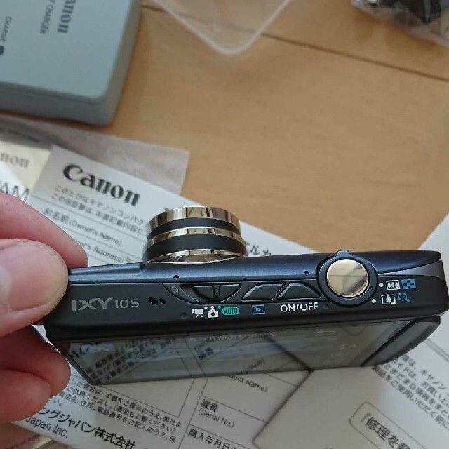 Canon  IXY 10S BKデジカメ