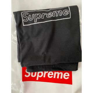 シュプリーム(Supreme)のSupreme KAWS Chalk Logo Tee ブラックM(Tシャツ/カットソー(半袖/袖なし))