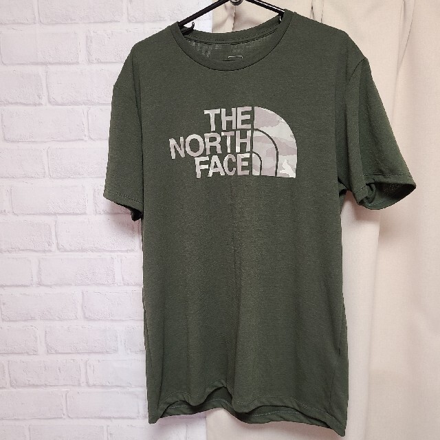THE NORTH FACE(ザノースフェイス)のTHE NORTH FACE カットソー メンズのトップス(Tシャツ/カットソー(半袖/袖なし))の商品写真