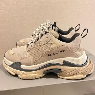 Balenciaga - triple s トリプルエス 41 バニラの通販 by seven ...