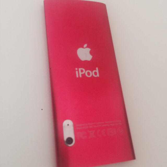 Apple(アップル)の【ジャンク品】iPod nano ピンク スマホ/家電/カメラのオーディオ機器(ポータブルプレーヤー)の商品写真