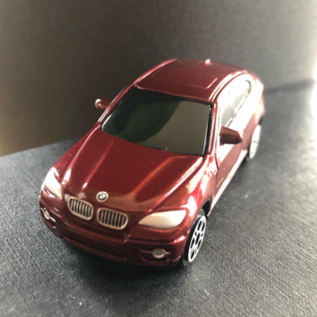 BMW(ビーエムダブリュー)のBMW X6 ミニカー エンタメ/ホビーのおもちゃ/ぬいぐるみ(ミニカー)の商品写真