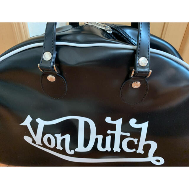 Von Dutch(ボンダッチ)のヴォンダッチ　ボストンバッグ レディースのバッグ(ボストンバッグ)の商品写真