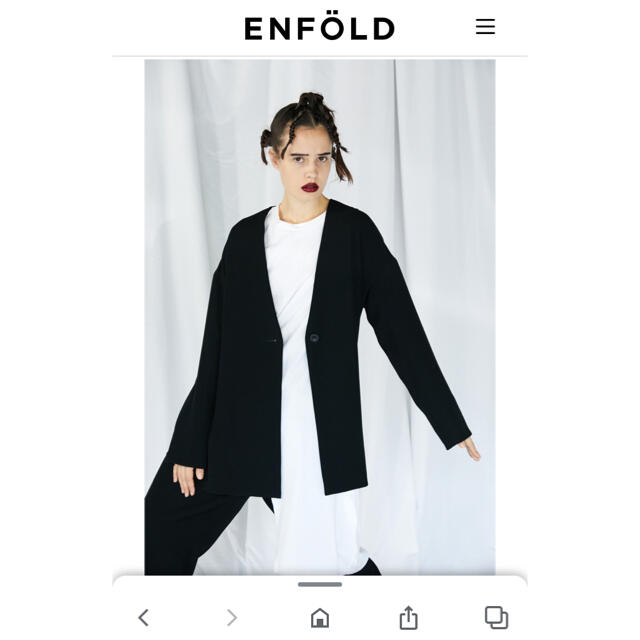 ENFOLD(エンフォルド)のエンフォルド　ダブルサテン　ミニマルカーデガン　黒　38サイズ レディースのトップス(カーディガン)の商品写真