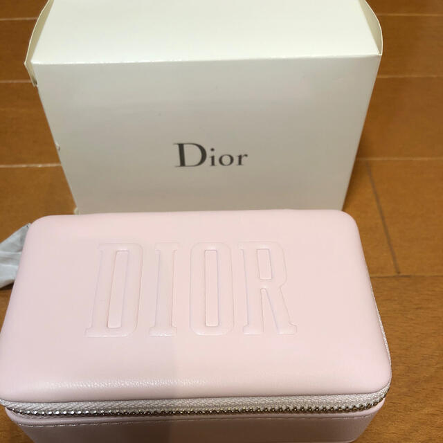 Dior(ディオール)の【非売品】DIORジュエリーBOX エンタメ/ホビーのコレクション(ノベルティグッズ)の商品写真