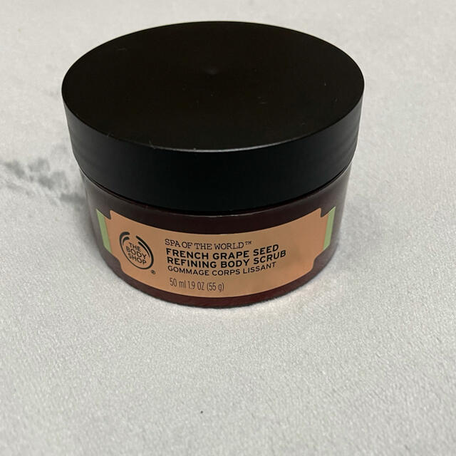 THE BODY SHOP(ザボディショップ)のリファイニングボディスクラブ コスメ/美容のボディケア(ボディスクラブ)の商品写真