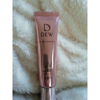 デュウ(DEW)のDEW UV デイエッセンス (日やけ止め美容液) 40g(美容液)