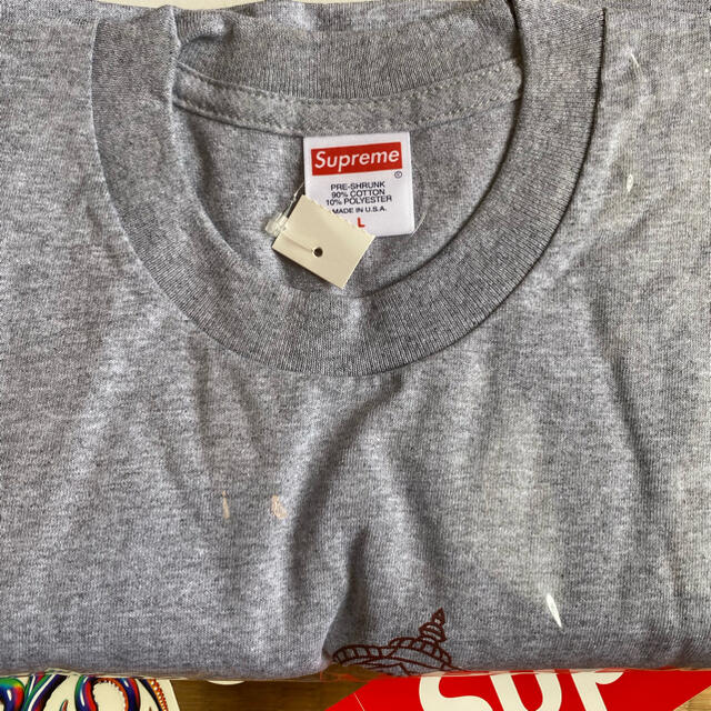 Supreme(シュプリーム)のSUPREME T-shirt SIZE L 新品未使用 メンズのトップス(Tシャツ/カットソー(半袖/袖なし))の商品写真
