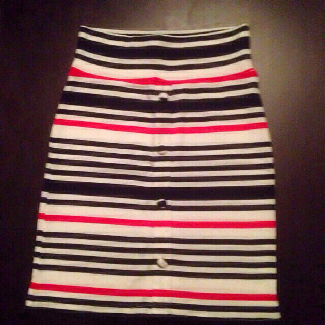 ANAP(アナップ)の美品 ボーダータイトスカート #SLY #ZARA #ANAP レディースのスカート(ミニスカート)の商品写真