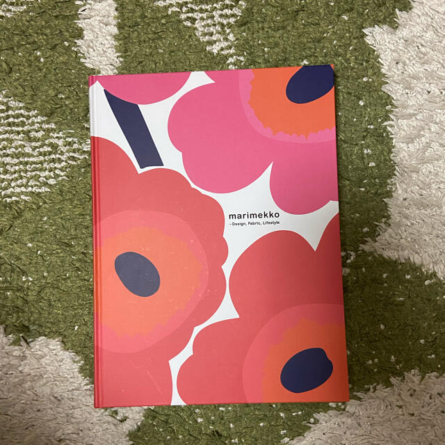 marimekko(マリメッコ)のmarimekko マリメッコ　本 エンタメ/ホビーの本(アート/エンタメ)の商品写真