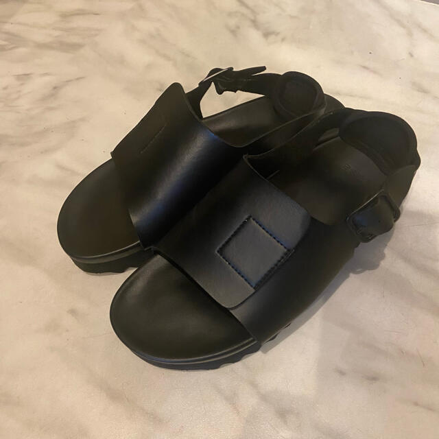 COMOLI(コモリ)の:CASE ケース  TABINARE SANDALS タビナレサンダル メンズの靴/シューズ(サンダル)の商品写真