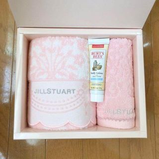 ジルスチュアート(JILLSTUART)のJILLSTUART ジルスチュアート タオル 箱無 ピンク ギフトセット＊。(タオル/バス用品)