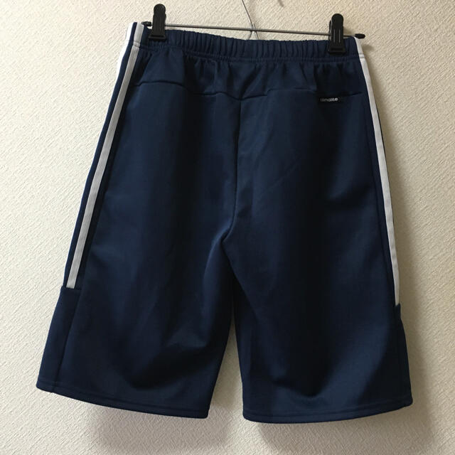 adidas(アディダス)のadidas パンツ 160 キッズ/ベビー/マタニティのキッズ服男の子用(90cm~)(パンツ/スパッツ)の商品写真