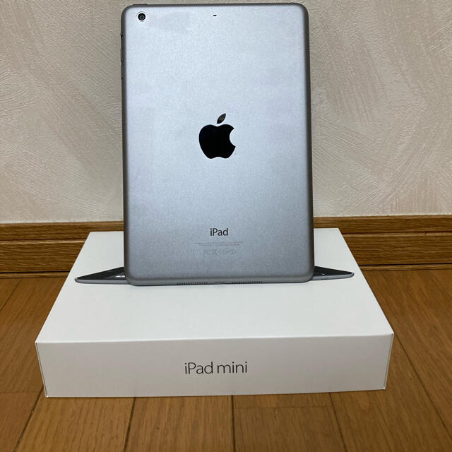 iPad(アイパッド)のiPad mini2 32G WiFiモデル　スペースグレー　【送料無料】 スマホ/家電/カメラのPC/タブレット(タブレット)の商品写真