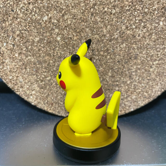 ポケモン(ポケモン)のamiibo ピカチュウ (箱無し) エンタメ/ホビーのゲームソフト/ゲーム機本体(その他)の商品写真