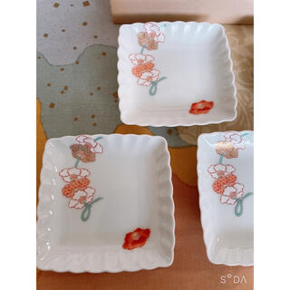 【有田焼】深川製磁　紅白花結び　小皿揃5枚組