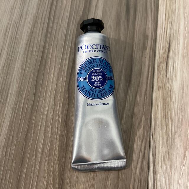 L'OCCITANE(ロクシタン)のロクシタン　ハンドクリーム　未使用　30ml コスメ/美容のボディケア(ハンドクリーム)の商品写真