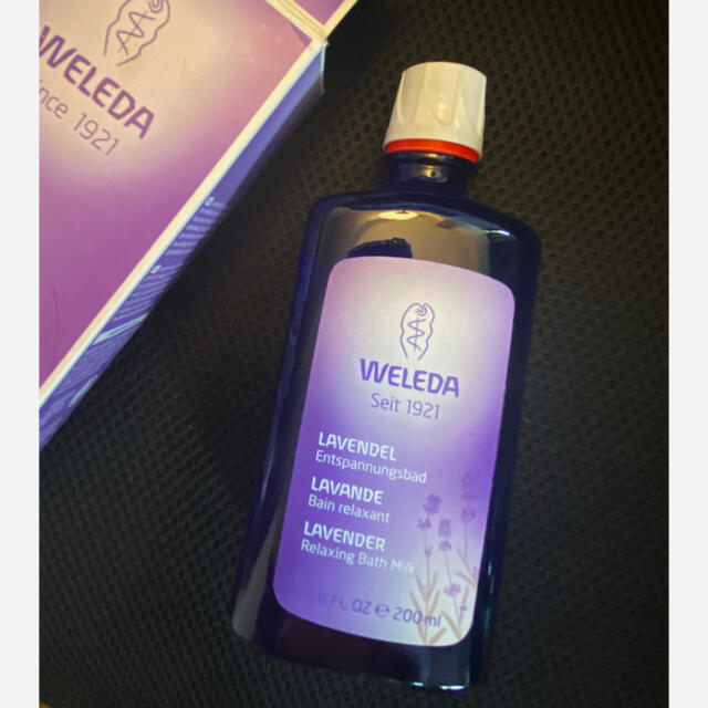 WELEDA(ヴェレダ)の新品 未使用 WELEDA ヴェレダ ラベンダー バスミルク 200ml コスメ/美容のボディケア(入浴剤/バスソルト)の商品写真