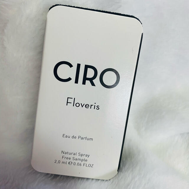 CIRO オードパルファム フラワリーズ⭐︎2ml コスメ/美容の香水(香水(女性用))の商品写真