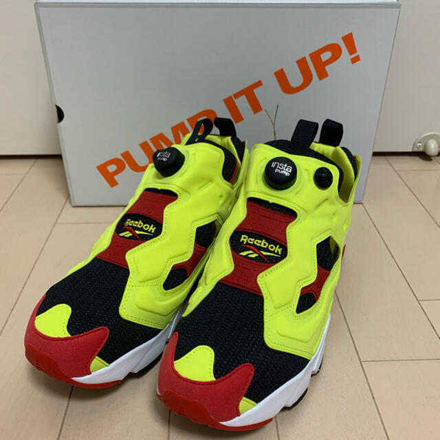 Reebok(リーボック)のReebok INSTA PUMP FURY OG CITRON シトロン メンズの靴/シューズ(スニーカー)の商品写真