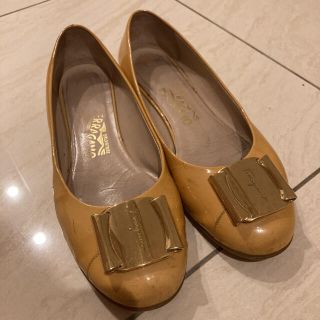 サルヴァトーレフェラガモ(Salvatore Ferragamo)のフェラガモ　靴(バレエシューズ)