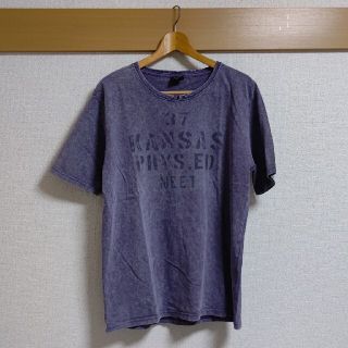 ライトオン(Right-on)の（古着）アメカジ　Tシャツ　紫　ダメージ加工　ストーンウォッシュ　(Tシャツ/カットソー(半袖/袖なし))