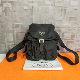 PRADA(バッグパック/リュック ・ ホワイト/白色系)のフリマ PRADA(バッグパック/リュック ・ ホワイト/白色系)のフリマ