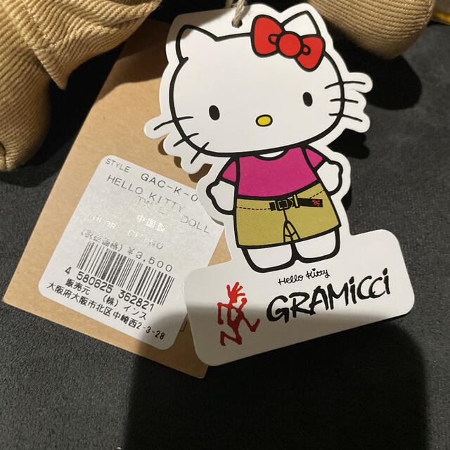 GRAMICCI(グラミチ)のグラミチ×キティ　ハローキティ　コラボ　ぬいぐるみ＆ハンドタオル　限定販売品 エンタメ/ホビーのおもちゃ/ぬいぐるみ(キャラクターグッズ)の商品写真