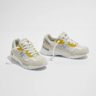 ニューバランス(New Balance)のPAPERBOY x NEW BALANCE 992 Fried Egg(スニーカー)