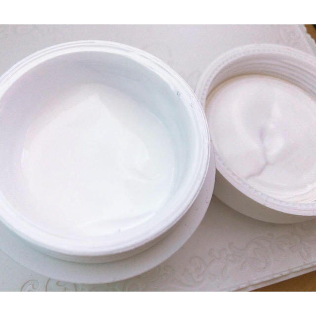 3ce(スリーシーイー)のレッツスキン ホワイトミルククリーム コスメ/美容のスキンケア/基礎化粧品(フェイスクリーム)の商品写真