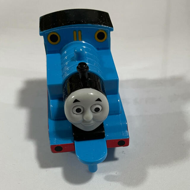 機関車トーマス プルバックカー エンタメ/ホビーのおもちゃ/ぬいぐるみ(キャラクターグッズ)の商品写真
