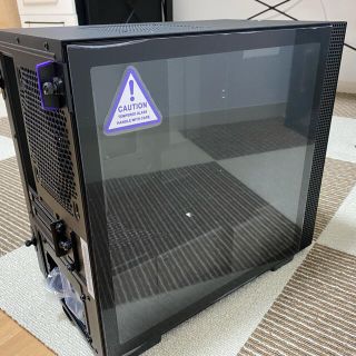 ccu 様専用　NZXT H210 mini-itx-case(PCパーツ)